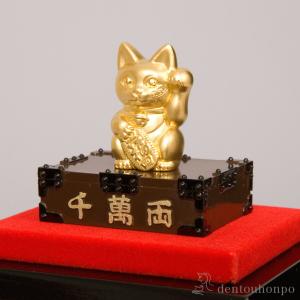 純金 招き猫 千両箱 5g ( 木札名入れ有料...の詳細画像1