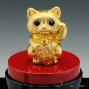 純金 瓢箪ケース 招き猫 8g ( 木札名入れ...の詳細画像1
