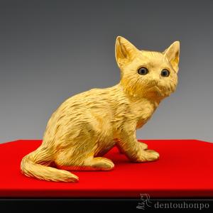 純金 愛猫 A 135g ( 木札名入れ有料 ...の詳細画像1