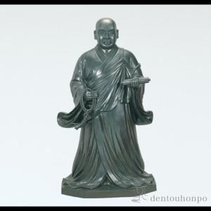 銅製 日蓮聖人 30号 ( 木札名入れ有料 仏像 お寺 日本 屋外 屋内 高岡銅器 法要 メモリアル 法事 祈念 弔事 寄進 奉納 開店 事務所移転 開業 プレゼント )
