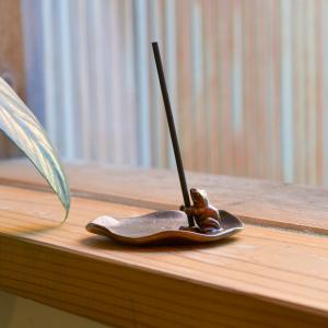 オイルポット ストーブ 黒 ( 岩鋳 お香立て インセンス インテリア