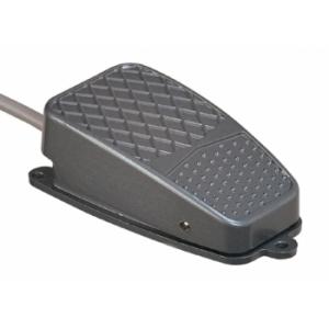 国際電業 SFL-1 フットスイッチ 1ａ1ｂ 汎用小型｜denzai-net