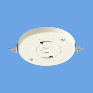 パナソニック WG6420WK コンセント付引掛埋込ローゼット ミルキーホワイト フル端子 送り端子...