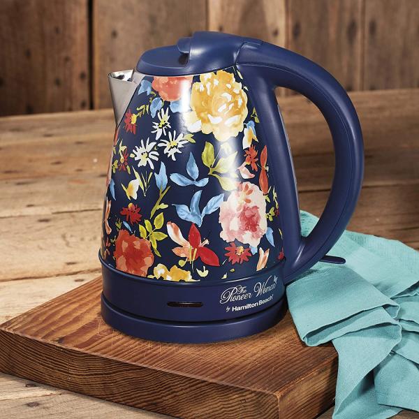 The Pioneer Woman 1.7 Liter Electric Kettle Blue/F...