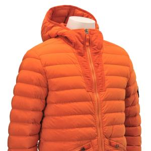ストーンアイランド Stone Stone Island メンズ ダウンジャケット フード付 43125 しわ ストレッチナイロン ダウンコート 薄手 フード付 オレンジ 国内正規品 711543125 32 メンズブランドでらでら公式shop