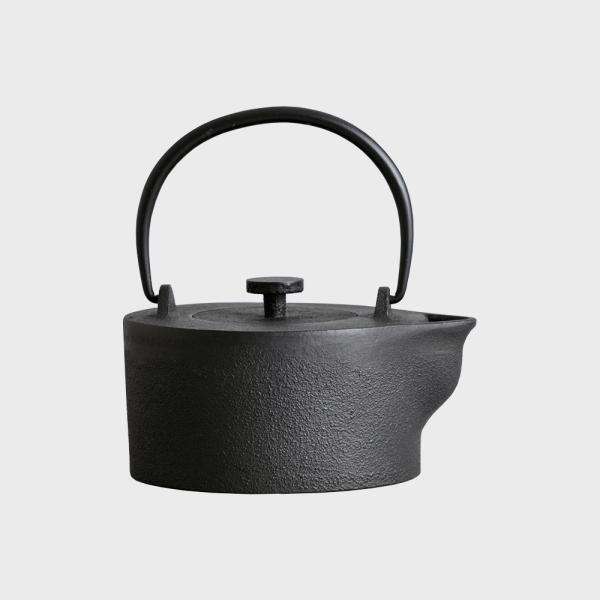 鉄瓶 南部鉄器 やかん イワテモ 0.65L コスキネン 白湯 直火 IH対応 ケトル おしゃれ 南...