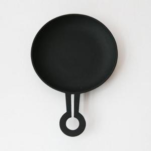 釜定 シャロウパン 214南部鉄器の老舗 釜定のフライパンキッチン