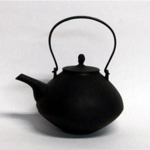 鉄瓶 南部鉄器 やかん 釜定 新珠 肌 1.5L 白湯 直火 IH対応 ケトル