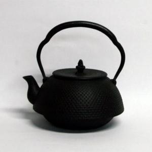 鉄瓶 南部鉄器 やかん 釜定 新珠 肌 1.5L 白湯 直火 IH対応 ケトル