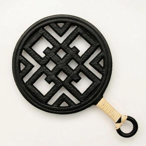 鍋敷き 鍋敷き おしゃれ 南部鉄器 小笠原陸兆 千切 トリベット ポットスタンド キャンプ 鍋敷 鉄...