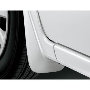 Nissan Ｙ60サファリ　純正未使用品マッドガード4枚(値下相談可です) Yahoo!オークション - 当時物【日産純正 Y60サファリ リアマッドガード