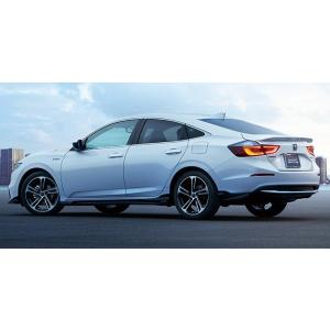 ホンダ純正インサイト　ze4未使用品 純正リアスポイラーハイマウント付き ホンダ純正インサイト ze4未使用品 純正リアスポイラーハイ