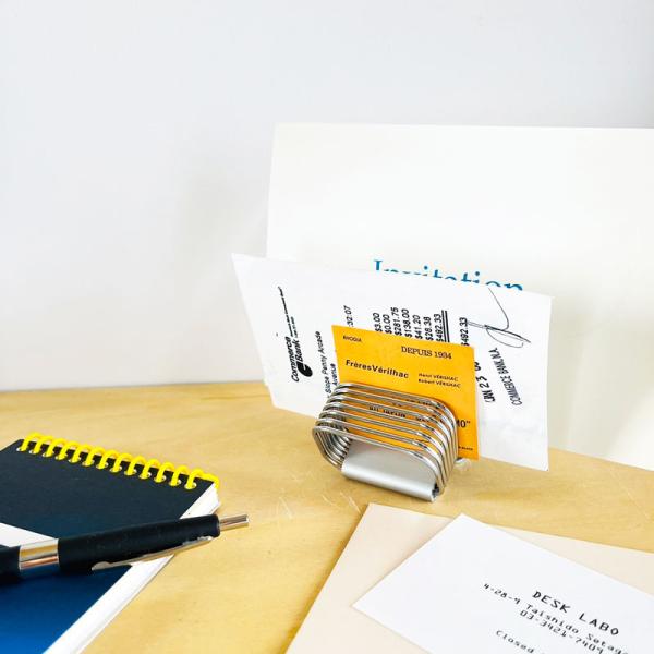 hane ハネ ペーパーホルダー カードスタンド