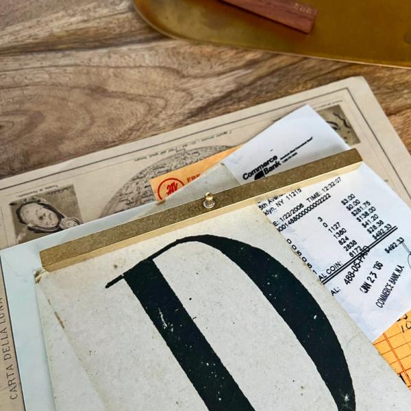 ペーパーウェイト ピクス PICUS 文鎮 おもし 真鍮 無垢 ブラス シンプル