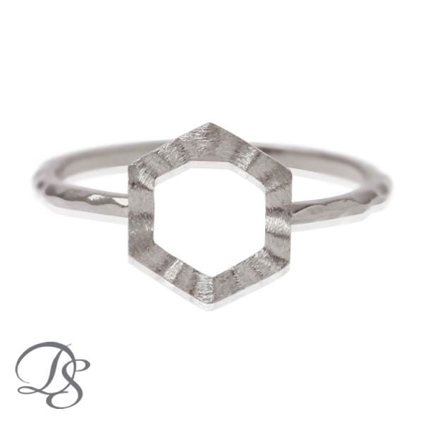 プラチナリング 指輪 プラチナ リング 六角形 ヘキサゴン シルク 凸凹 デザインリング pt950...