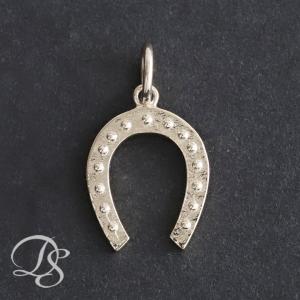 K18馬蹄ペンダント　日曜日迄の価格です K18・馬蹄ペンダントTOP – ex'position