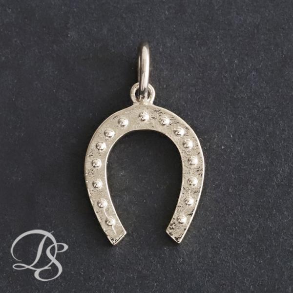 ペンダントトップ プラチナ ネックレス トップ ペンダント レディース Pt950 馬蹄 ホースシュ...