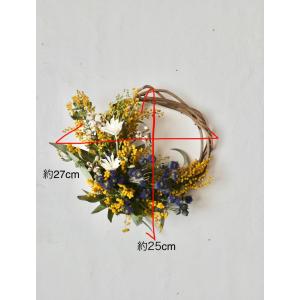 ミモザとブルーの草花のドライフラワーリース壁掛...の詳細画像4