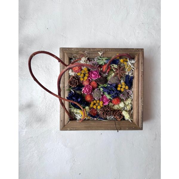 ドライフラワーフレームボックス　インテリアフラワー　フラワーギフト
