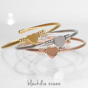 ブレスレット ハート ワイヤー バングル 金属アレルギー ステンレス シルバー ゴールド ピンクゴールド フリーサイズ  アクセサリー レディース blackdia ocean