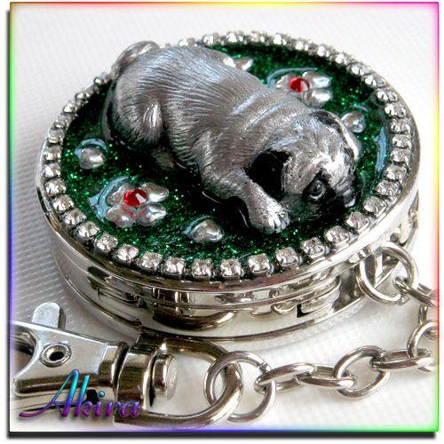 デコ パグシルバー バッグハンガー by-akira