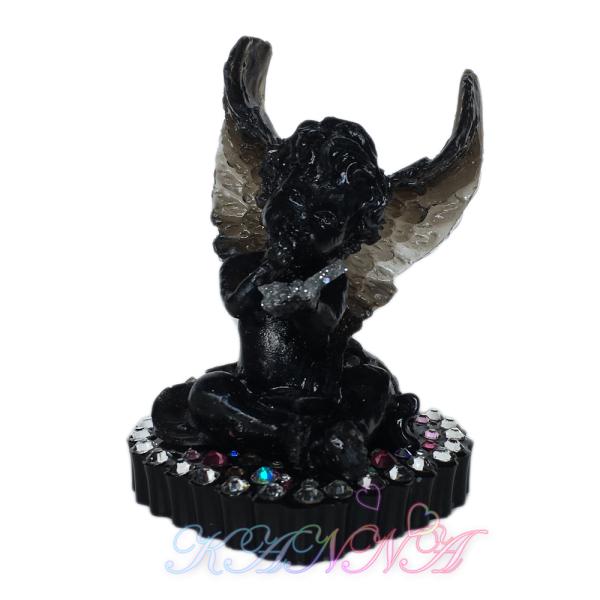 悪魔？いいえ天使です？レジン製 ブラックエンジェルと蝶のインテリア  by Kanna