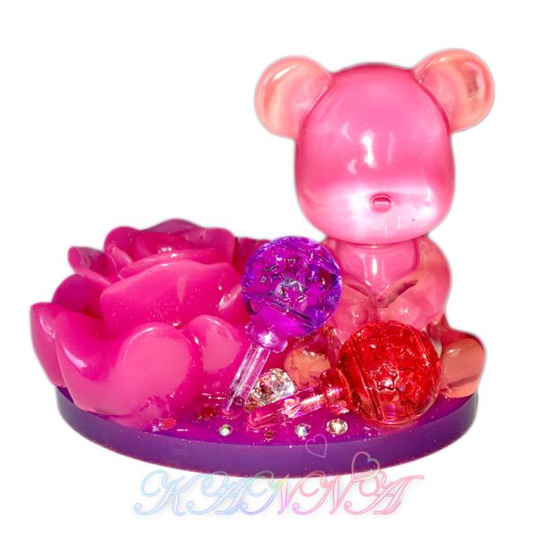 クリスタルベアと大きなお花の置物 インテリア  by Kanna