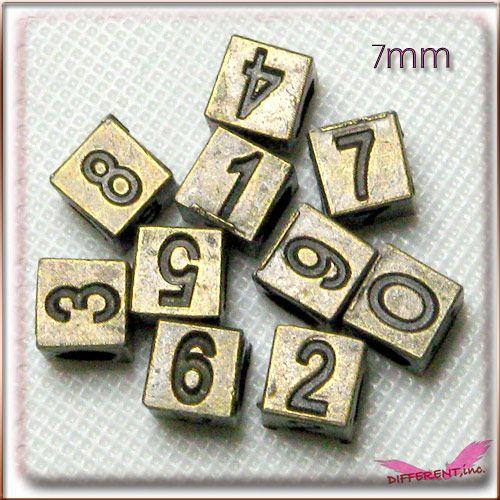 【アウトレット】金古美 数字 メタル キューブビーズ
