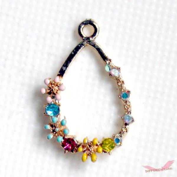 お花リース風 ドロップ チャーム