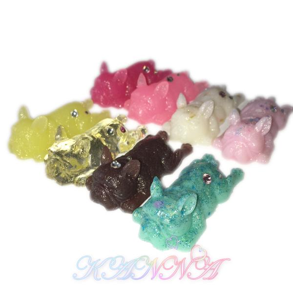 クリスタルレジン製！ ストーン付きフレンチブルドッグの置物 デコパーツ 8個セット  by Kann...