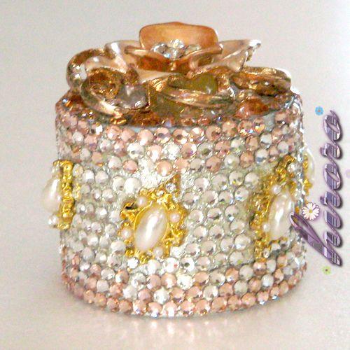 ペットボトルキャップ  カメリアシャンパンゴールド