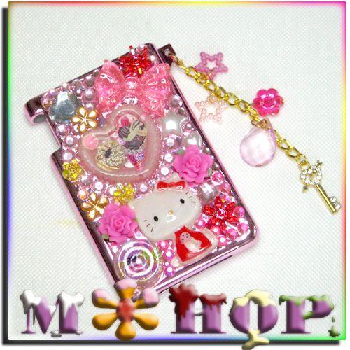 ねこ　ピンク　オーロラ　キラキラ　チャーム付きミンティアケース