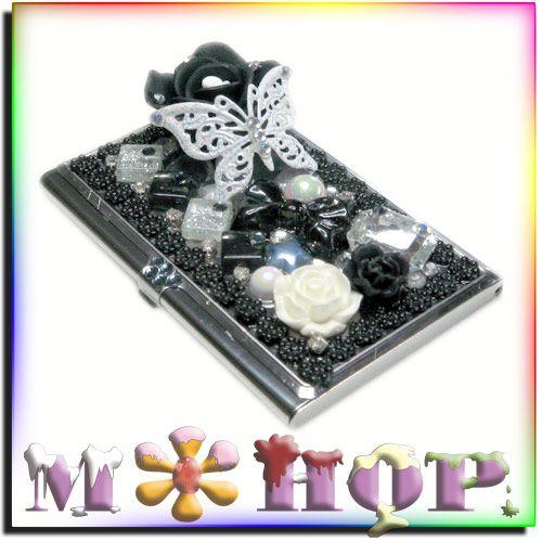 スワロ使用 黒バラゴシックカードケース手作りデコ by M＊HOP