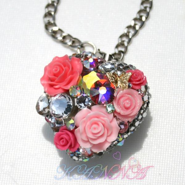 大人気♪護身用！高級姫盛りプリンセスハート型防犯ブザー 大粒スワロ  by Kanna