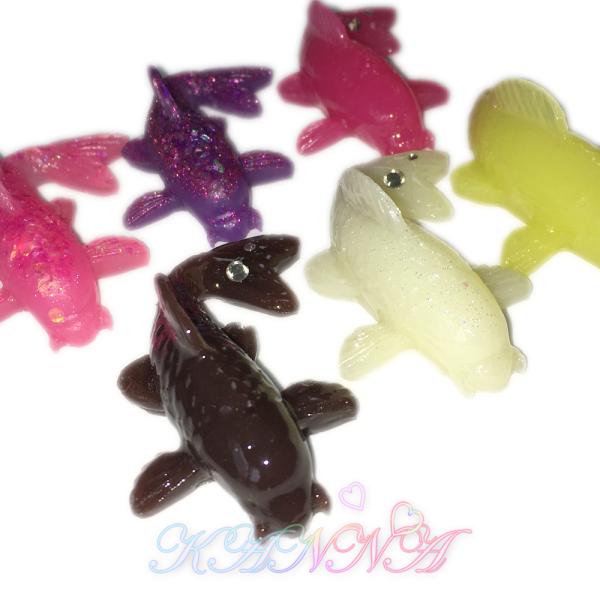 クリスタルレジン製！ ストーン付き鯉の置物 デコパーツ ６個セット  by Kanna