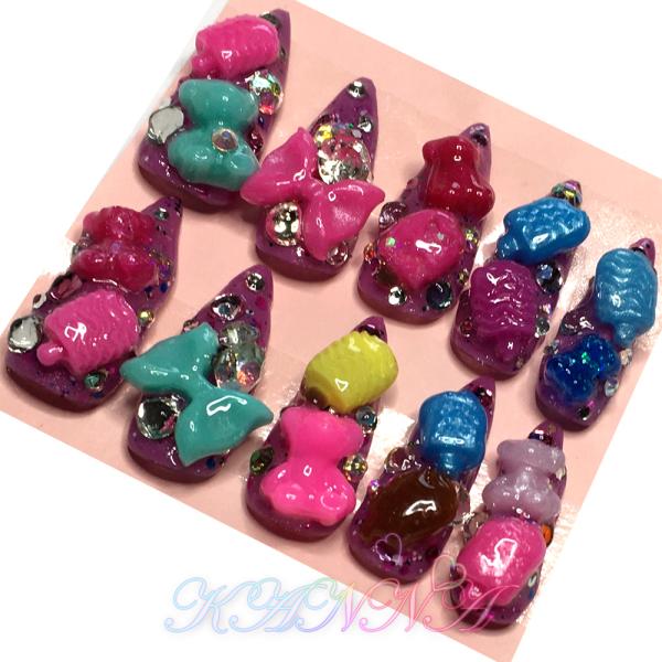 とってもPOPなアイスとくまたんの盛デコ ネイルチップ by Kanna