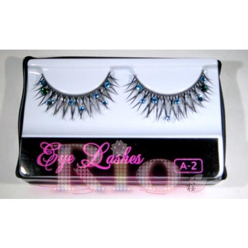 目元きらきらに変身 つけまつ毛 rio-1