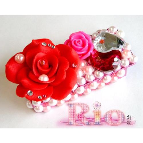 大きなバラポイントの姫系 フリスクケース 手作りデコ by Rio