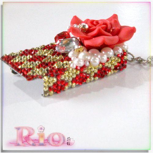 ゴールド＆レッドのフリスクケースキーチェーン付き by Rio