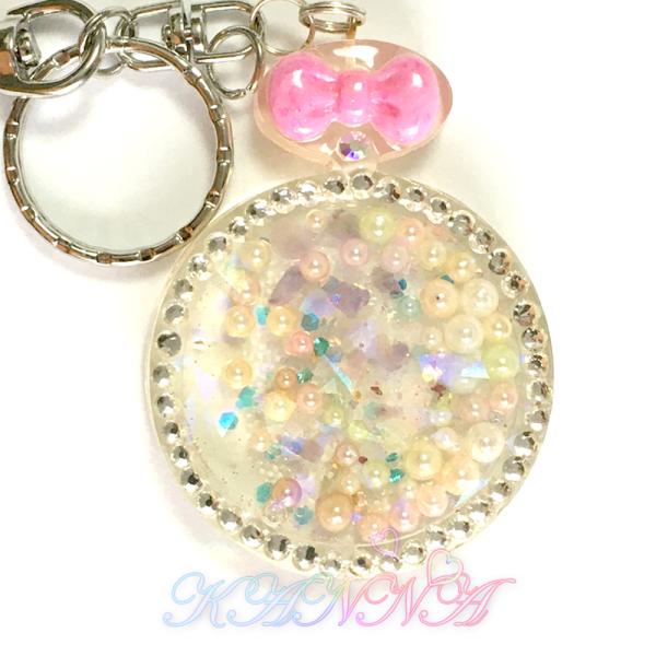 大流行♪ 中身が動く シェイカー  バッグチャーム キーホルダー 懐中時計 クリスタル  by Ka...