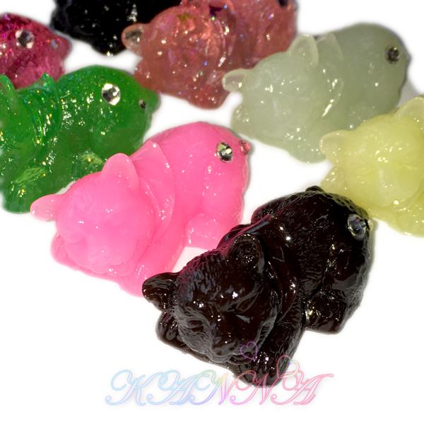 クリスタルレジン製！ ストーン付き柴犬の置物 デコパーツ 8個セット  by Kanna