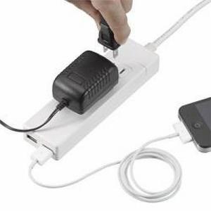 ヤザワ 海外用マルチ変換タップ AC2個口+U...の詳細画像2