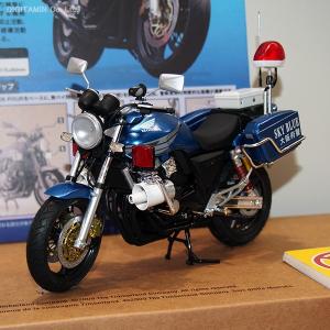 アオシマ 1 12 大阪府警 スカイブルー隊 青バイ ネイキッドバイク No Sp ホンダ Cb400 Super Four 流通限定 プラモデル F3326 ウィルマート