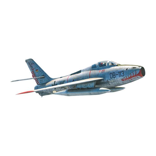 スペシャルホビー 1/72 リバブリック F-84F サンダーストリーク戦闘機 新生ドイツ空軍 プラ...