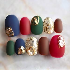 ネイルチップ 秋冬マルチカラーミニビジューデザインクール大人女子 サイズオーダー ショート つけ爪 デザイン ハンドメイド A196 Dinaネイル 通販 Yahoo ショッピング