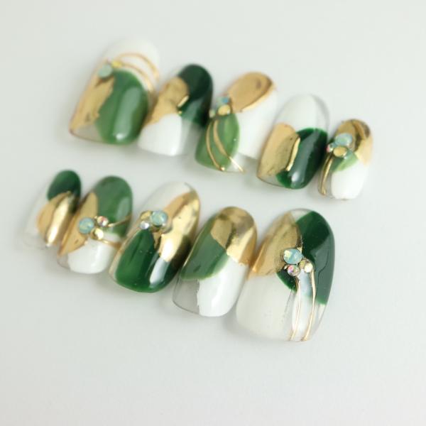 白金緑3色塗りかけベースにラインデザインジェルネイル　ネイルチップ　付け爪