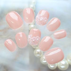 ジェルネイルチップ アイスピンクベース根元小花3Ｄアート ショートからレギュラーオーバルまで長さが選べるデザイン つけ爪 サイズオーダー ハンドメイド