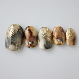 ネイルチップ マットグレージュシンプルクール ショートからレギュラーオーバルまで長さが選べるデザインつけ爪 G98 Dinaネイル 通販 Yahoo ショッピング