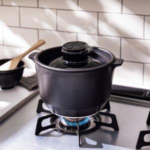 究極のごはん鍋 HACHI 3合炊 【レシピ付】 有田焼 八右衛門窯 お鍋