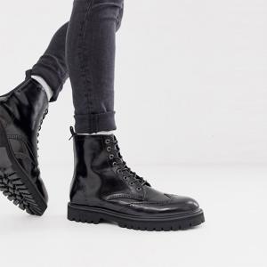 Asos エイソス Asos フェイクレザーのレースアップブーツ メンズ 靴 代 30代 40代 ファッション コーディネート アウトフィット アウトドアー オシャレ 大人 As セレクトショップdiva 通販 Yahoo ショッピング